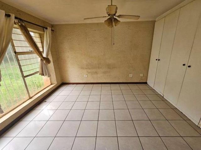 3 Bedroom House in Roodekrans