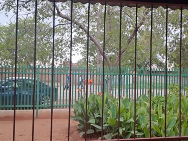 3 Bedroom House in Roodepan