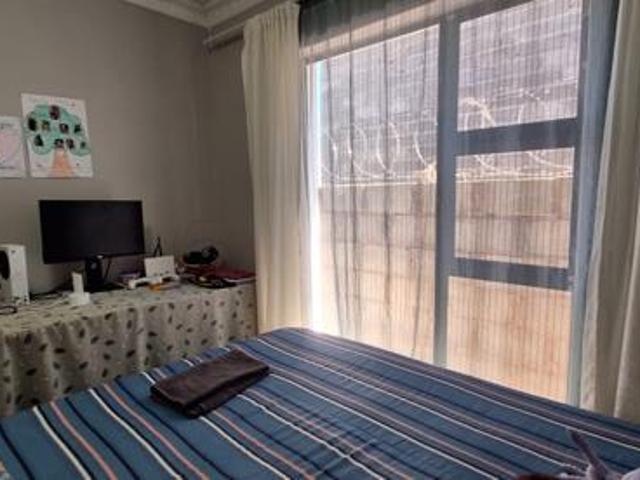 3 Bedroom House in Roodepan