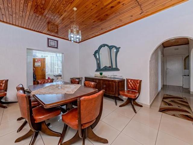 3 Bedroom House in Roodepoort Central