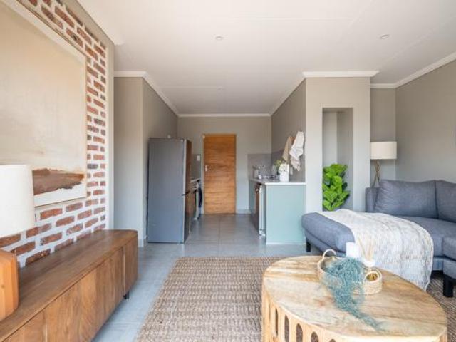 3 Bedroom House in Roodepoort Central
