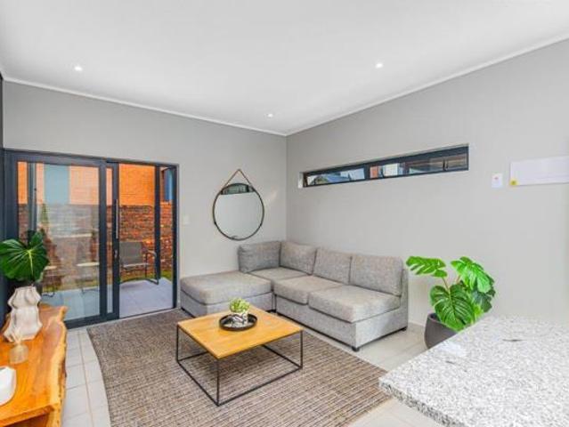 3 Bedroom House in Roodepoort Central