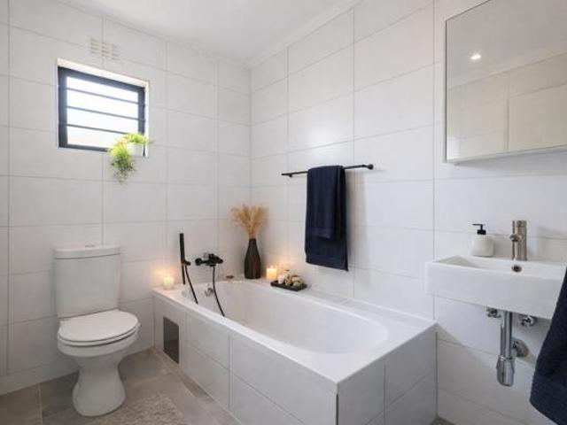 3 Bedroom House in Roodepoort Central
