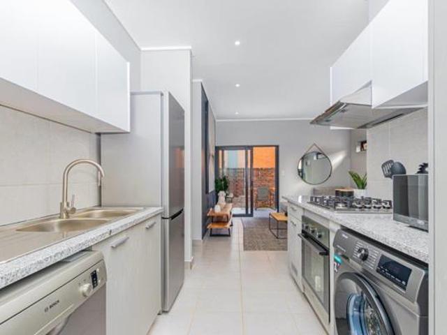 3 Bedroom House in Roodepoort Central