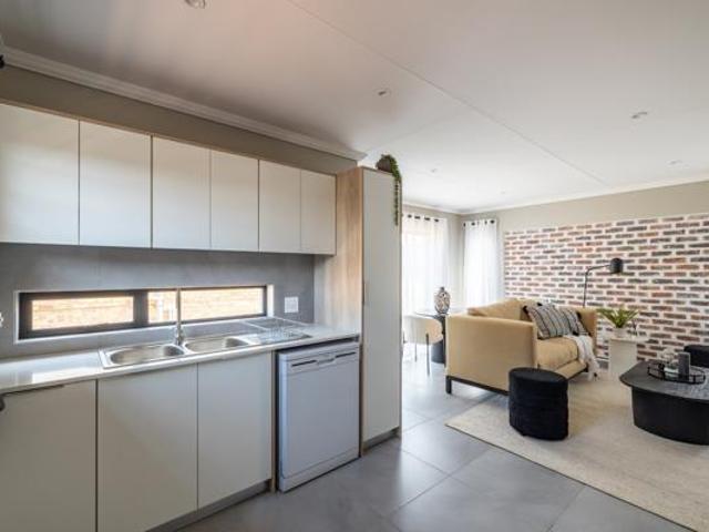3 Bedroom House in Roodepoort Central