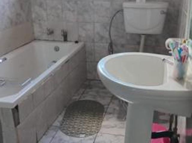 3 Bedroom House in Roodepoort Central