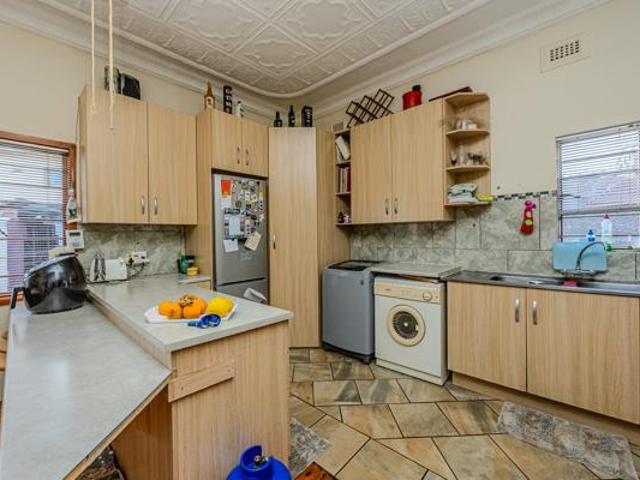 3 Bedroom House in Roodepoort North