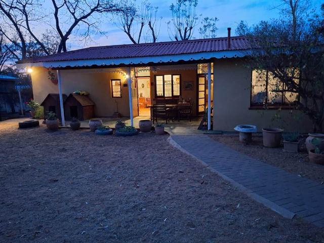 3 Bedroom House in Rooiberg