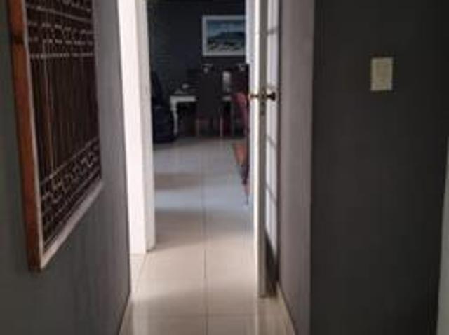 3 Bedroom House in Rooihuiskraal