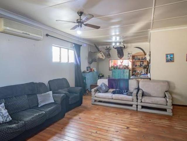 3 Bedroom House in Rosemount