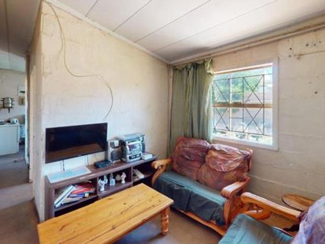 3 Bedroom House in Rosedale