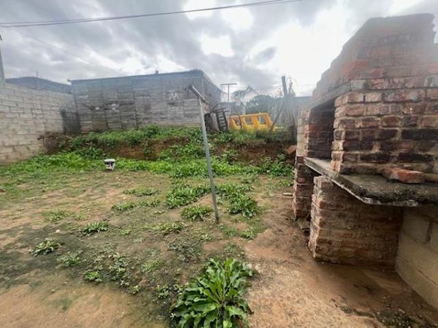 3 Bedroom House in Rosedale