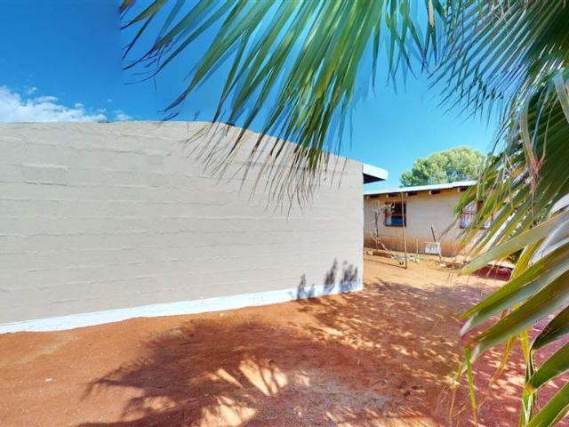3 Bedroom House in Rosedale