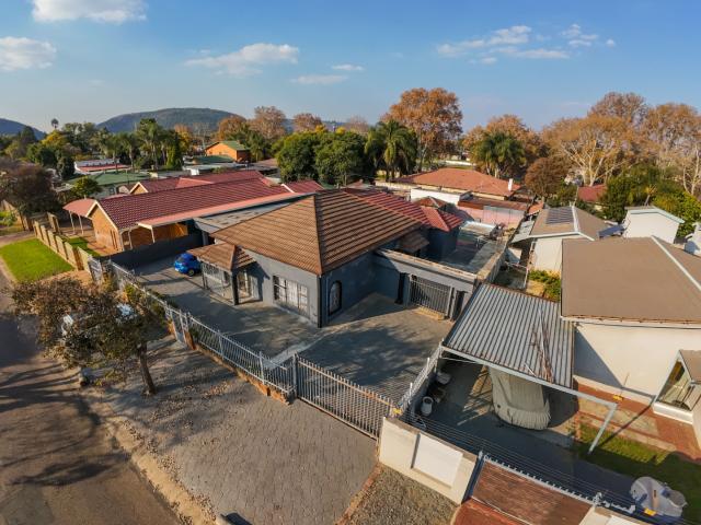 3 Bedroom House in Roseville