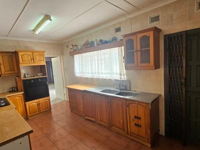 3 Bedroom House in Raisethorpe