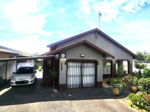 3 Bedroom House in Raisethorpe