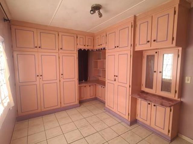 3 Bedroom House in Raisethorpe