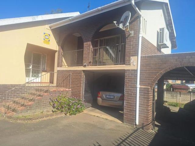 3 Bedroom House in Raisethorpe