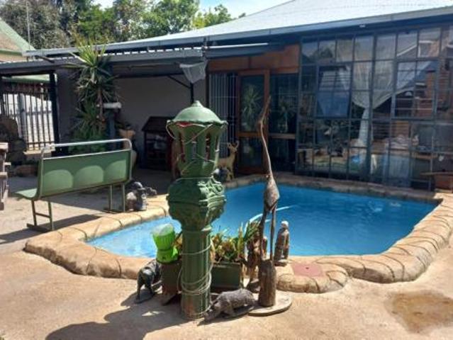3 Bedroom House in Randgate