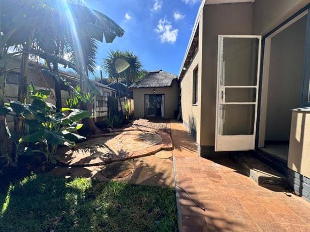 3 Bedroom House in Randlespark