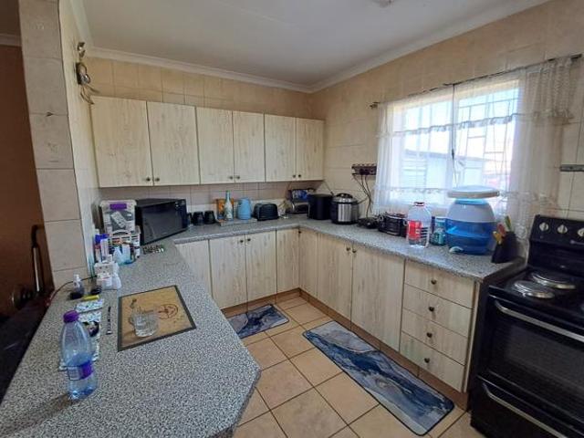 3 Bedroom House in Randpoort