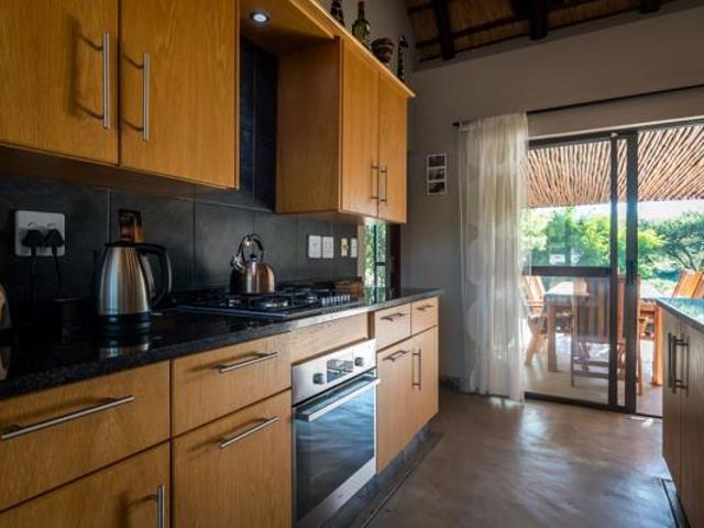 3 Bedroom House in Raptors View Wildlife Estate