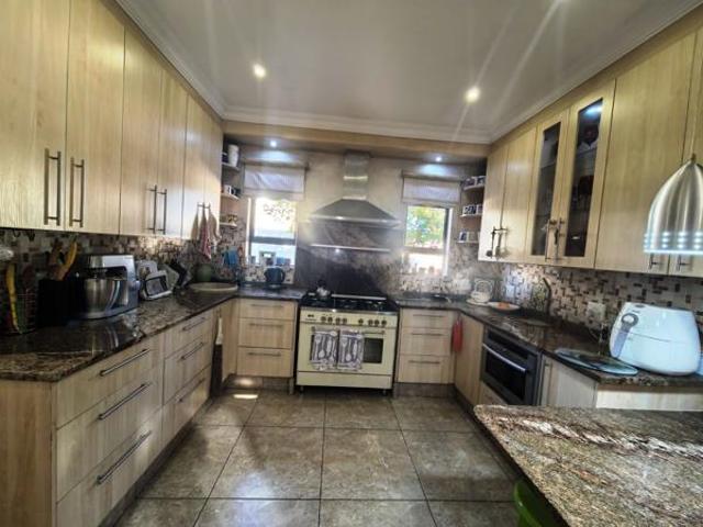 3 Bedroom House in Raslouw Glen