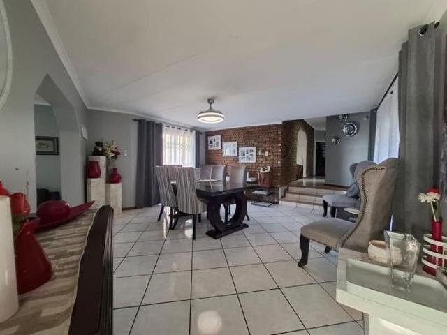 3 Bedroom House in Reyno Ridge
