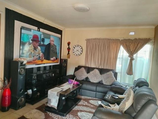 3 Bedroom House in Reyno Ridge