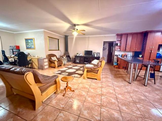 3 Bedroom House in Reyno Ridge