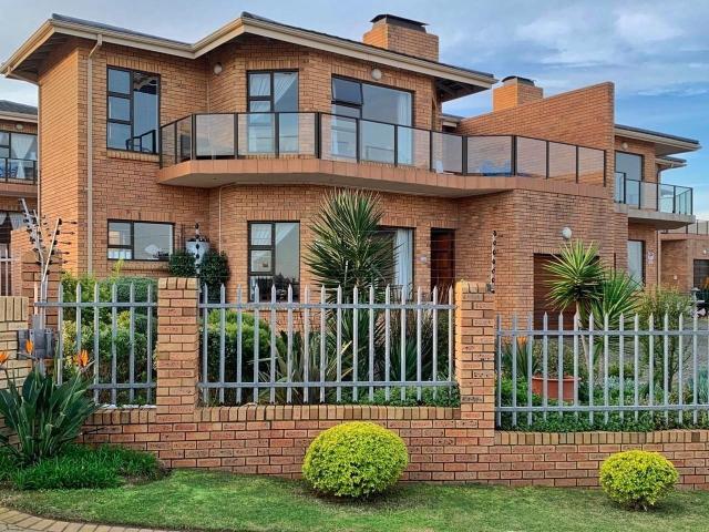 3 Bedroom House in Reebok