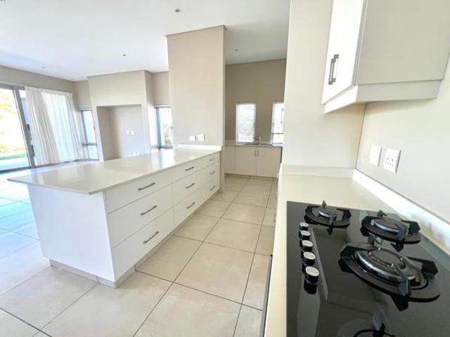 3 Bedroom House in Renishaw Hills