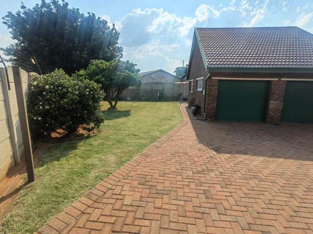 3 Bedroom House in Rensburg