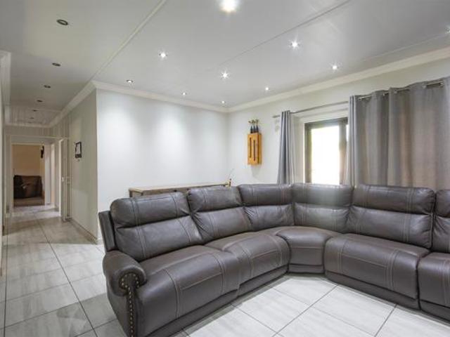 3 Bedroom House in Rensburg