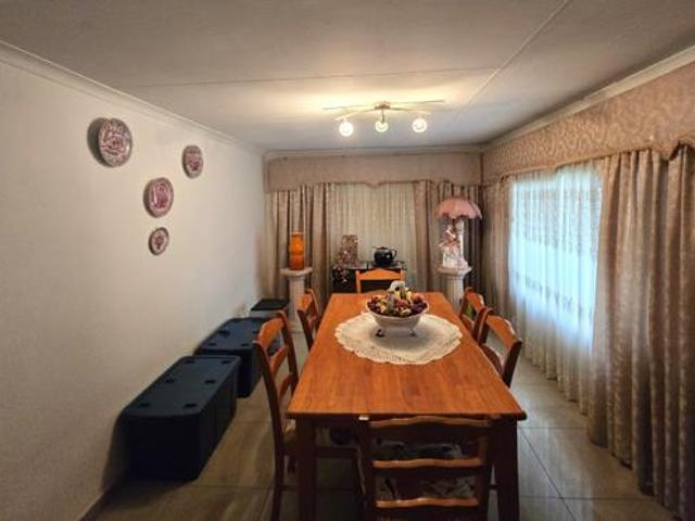 3 Bedroom House in Rensburg