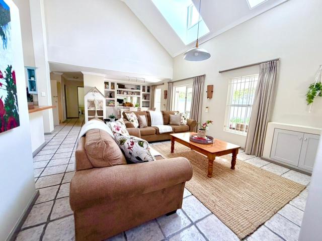3 Bedroom House in River Club