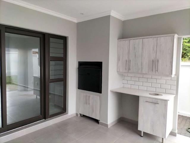 3 Bedroom house in Riverside Park For Sale