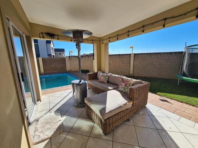 3 Bedroom House in Riverspray Lifestyle Estate