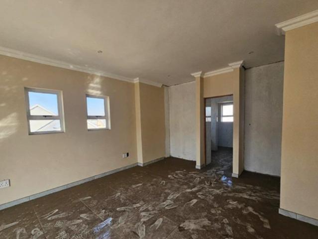 3 Bedroom House in Riverspray Lifestyle Estate