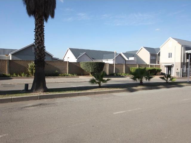 3 Bedroom House in Riverspray Lifestyle Estate