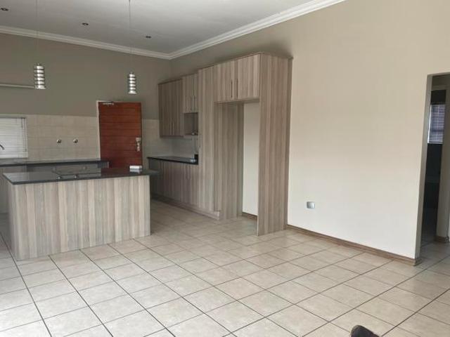 3 Bedroom House in Riverspray Lifestyle Estate