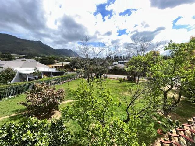 3 Bedroom House in Riebeek Kasteel