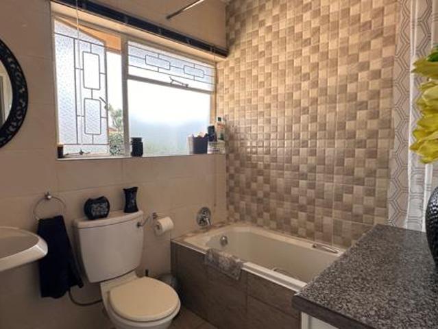 3 Bedroom House in Risiville