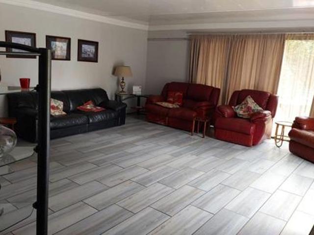 3 Bedroom House in Risiville
