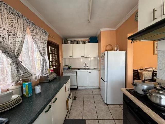 3 Bedroom House in Russels Rest