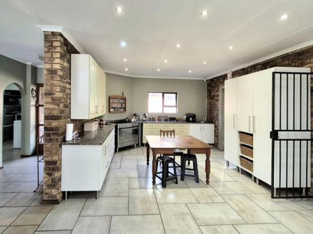 3 Bedroom House in Rustenburg Central