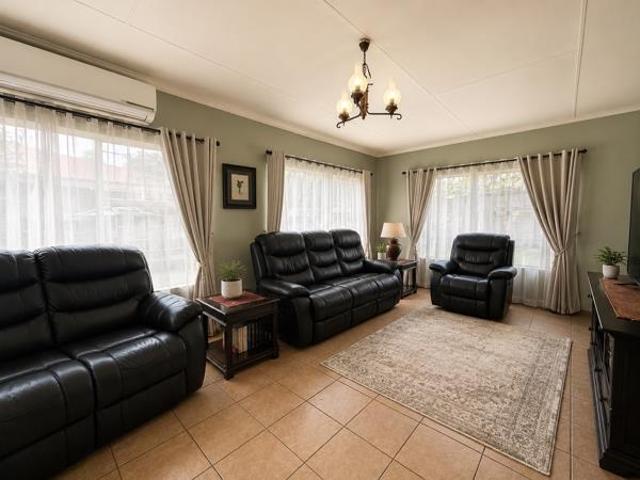 3 Bedroom House in Rustenburg Central