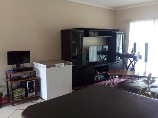 3 Bedroom House in Rustenburg Central
