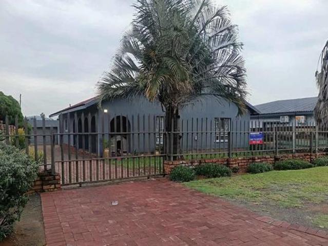 3 Bedroom House in Rustenburg Central