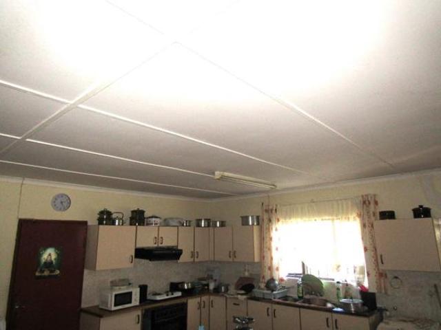 3 Bedroom House in Woodgrange